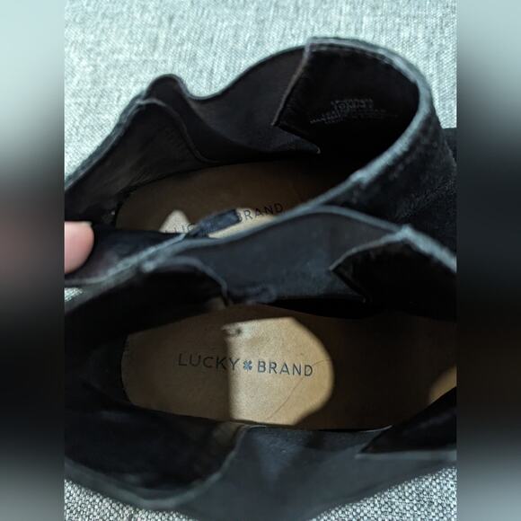 Lucky Brand Parsia Suede Western Chelsea Booties Heeled Black Women's Size 10 - Picture 7 of 8